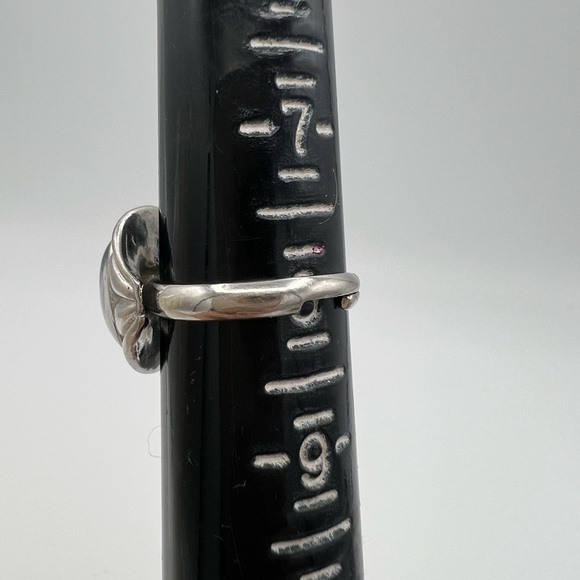 Elegant Silver Ring with Purple Stone Vintagr - Picture 11 of 11